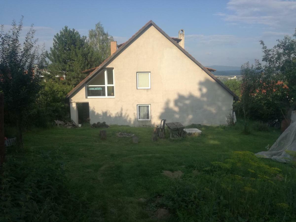 Apartament Privat Femamki Licartovce Zewnętrze zdjęcie