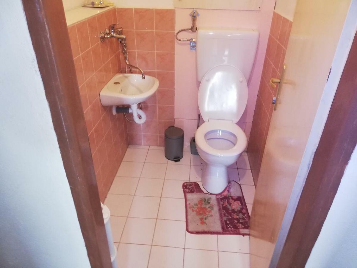 Apartament Privat Femamki Licartovce Zewnętrze zdjęcie